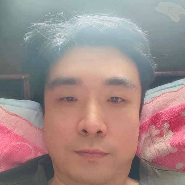 43岁岁河南单身帅哥 - 红河吉缘网