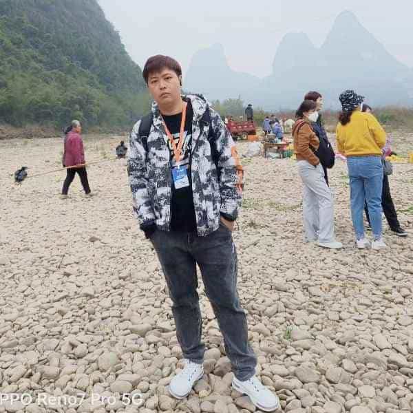 35岁岁浙江单身帅哥 - 红河吉缘网