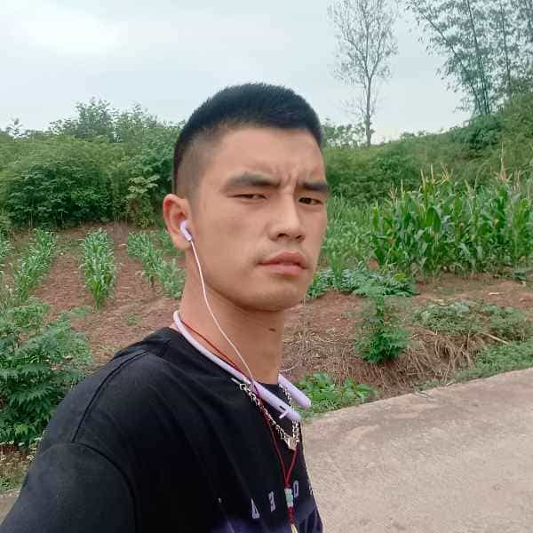 35岁岁四川单身帅哥 - 红河吉缘网