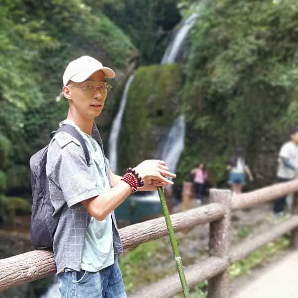 29岁岁四川单身帅哥 - 红河吉缘网
