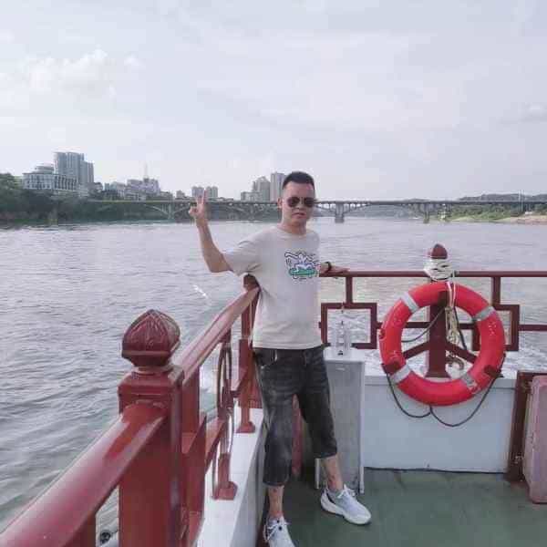 29岁岁四川单身帅哥 - 红河吉缘网