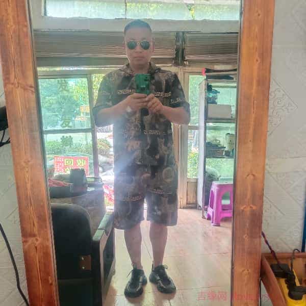 39岁岁贵州单身帅哥 - 红河吉缘网